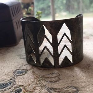 Rustic Silver Chevron Cuff Bracelet Forever 21